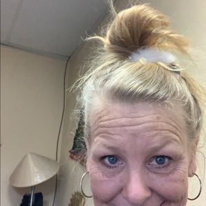 Meet your Posher, Debra